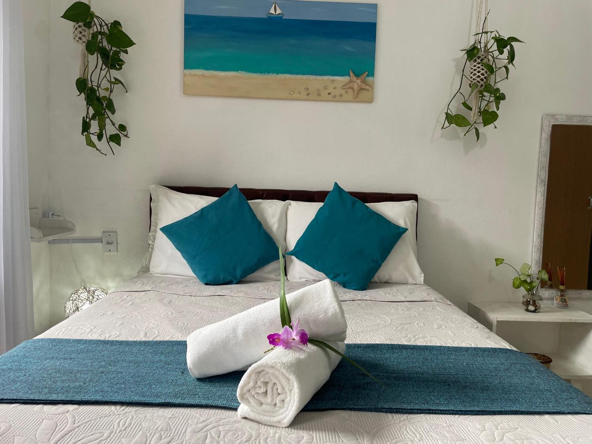 Suites Casa Azul-Vila Do Abraao- Conforto, Limpeza, Otima Localizacao Kültér fotó
